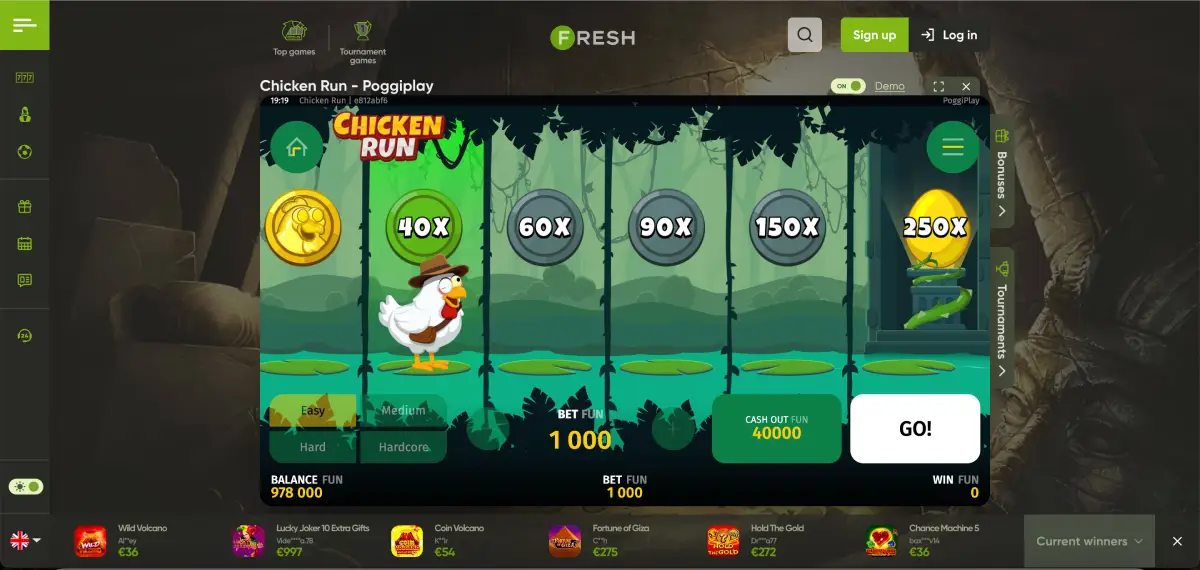 Chicken Run game displayed on mobile with clear UI and step-based controls