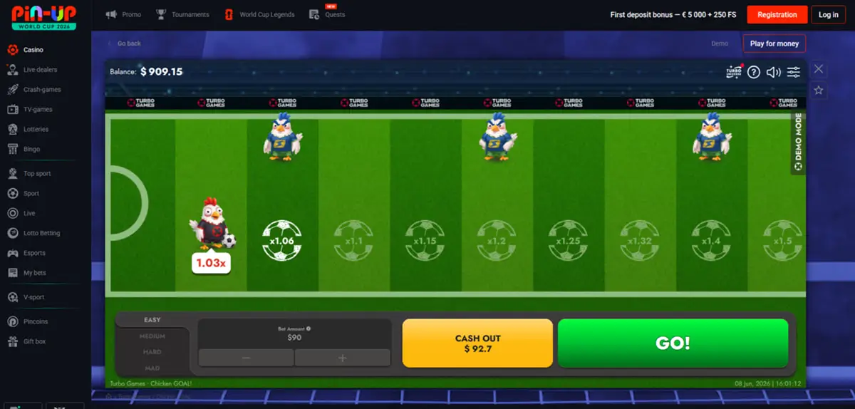 Chicken Goal game overview with football theme and cashout rules